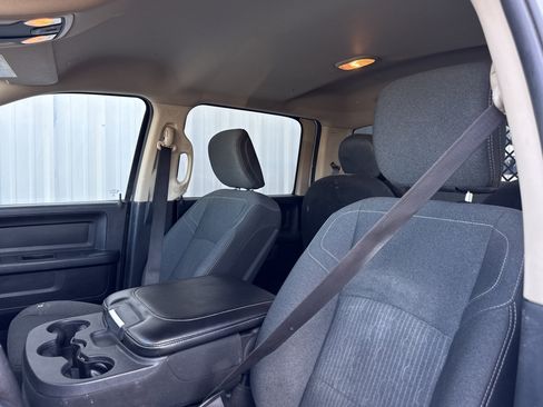 Used 2020 RAM 4500 Tradesman w/ Chrome Appearance Group image 26