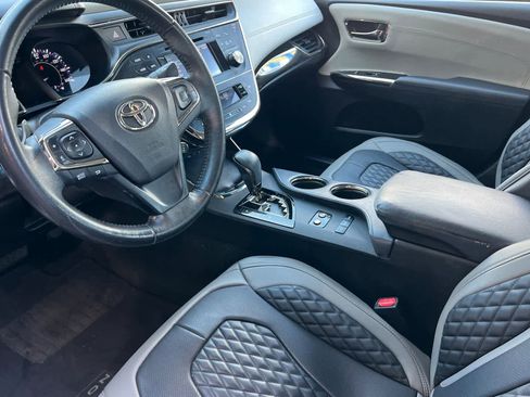 Used 2015 Toyota Avalon XLE FWD image 14