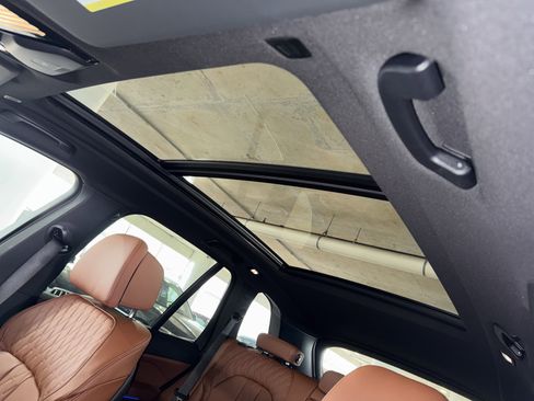 New 2026 BMW X5 sDrive40i w/ M Sport Package image 23