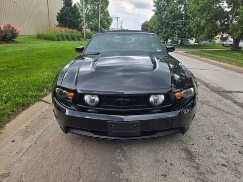 Used 2010 Ford Mustang GT Premium RWD image 6
