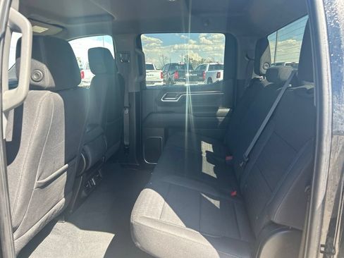Used 2025 Chevrolet Silverado 1500 LT AWD/4WD image 11