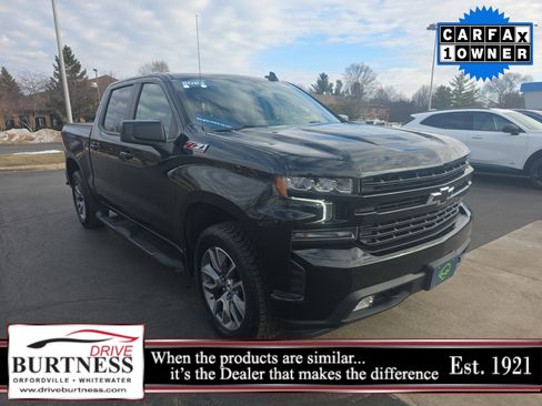 Certified 2022 Chevrolet Silverado 1500 RST image 1