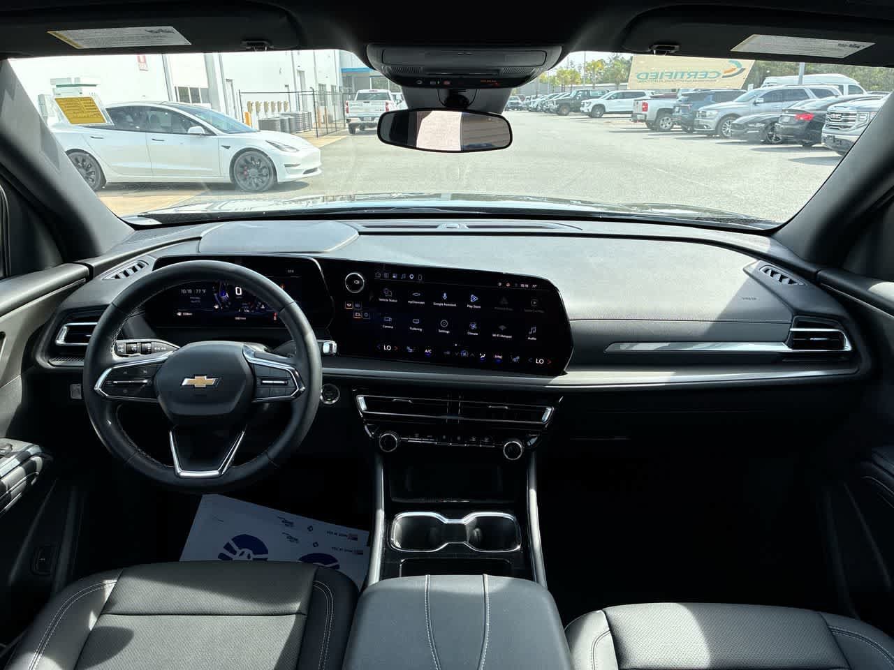 Used 2026 Chevrolet Traverse LT FWD image 20