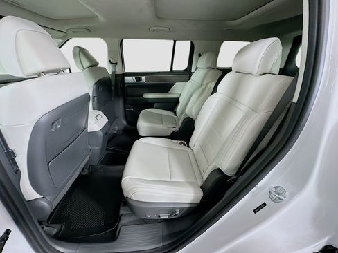 New 2026 Hyundai Santa Fe Calligraphy image 17