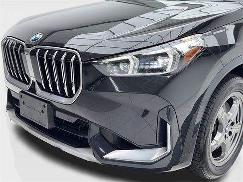 Used 2024 BMW X1 xDrive28i image 5