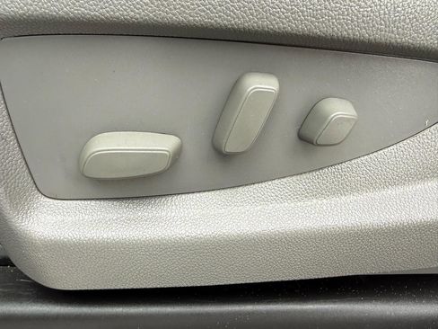 Used 2017 Chevrolet Tahoe LT image 12