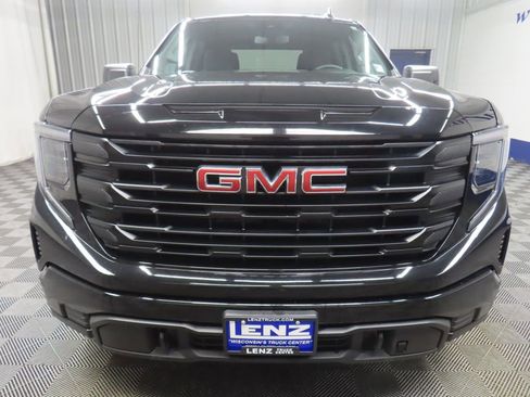 Used 2023 GMC Sierra 1500 Pro w/ Graphite Edition AWD/4WD image 41