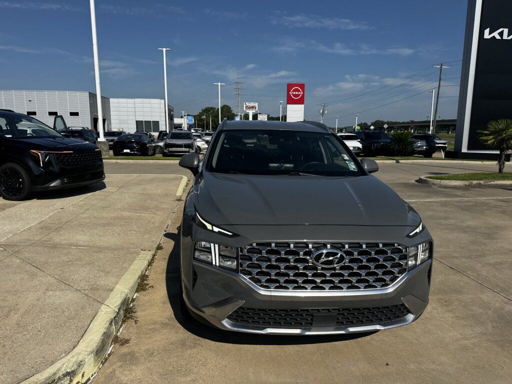 Used 2022 Hyundai Santa Fe SEL w/ Cargo Package FWD image 6