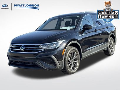 Used 2024 Volkswagen Tiguan SE