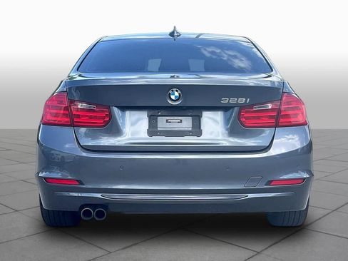 Used 2013 BMW 328i Sedan RWD image 4