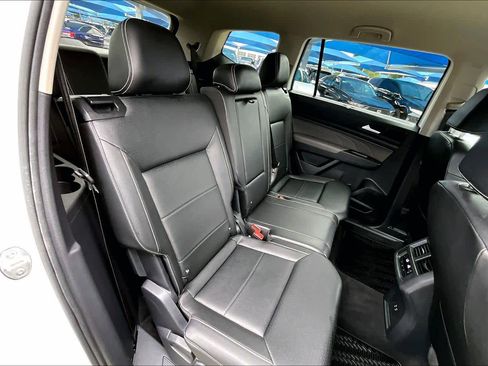 Used 2023 Volkswagen Atlas SE image 20