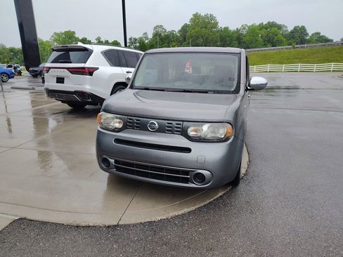 Used 2014 Nissan Cube 1.8 S w/ Interior Designer Package FWD image 8