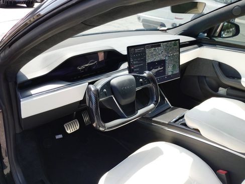 Used 2022 Tesla Model S Plaid AWD/4WD image 28