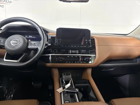 Used 2025 Nissan Pathfinder Platinum w/ Cargo Package FWD image 30