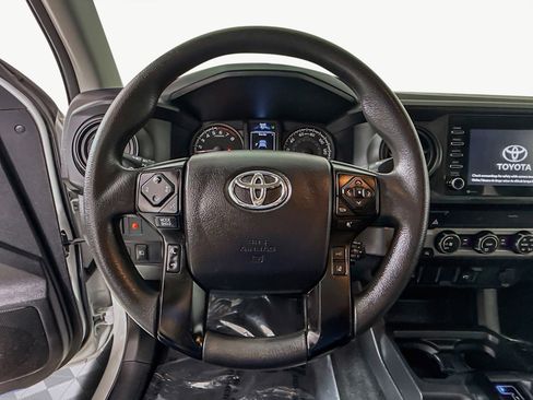 Used 2022 Toyota Tacoma SR image 10