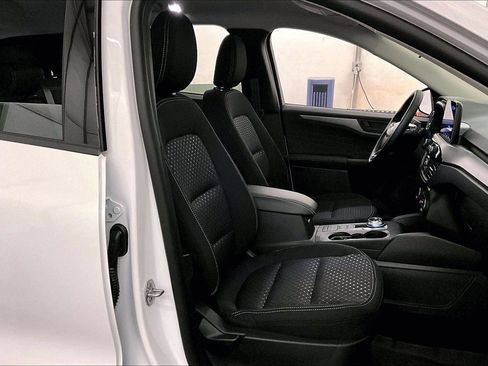 New 2026 Ford Escape Active w/ Cold Weather Package image 7
