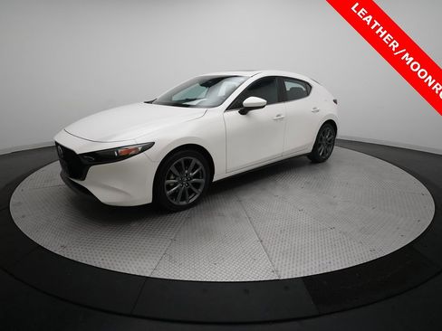 Used 2023 MAZDA MAZDA3 s image 1