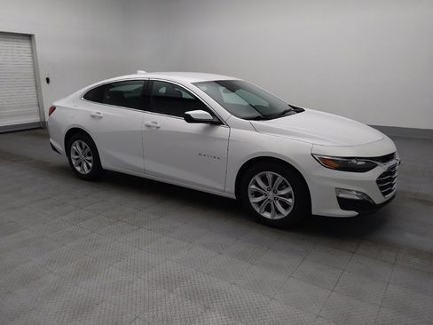 Used 2025 Chevrolet Malibu LT FWD image 11
