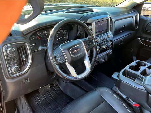 Used 2022 GMC Sierra 1500 SLT image 15