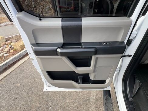 Used 2020 Ford F250 XL w/ Power Equipment Group image 28