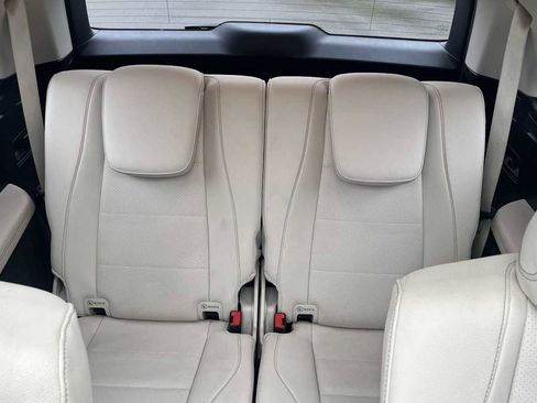 Used 2022 Mercedes-Benz GLS 450 4MATIC image 35
