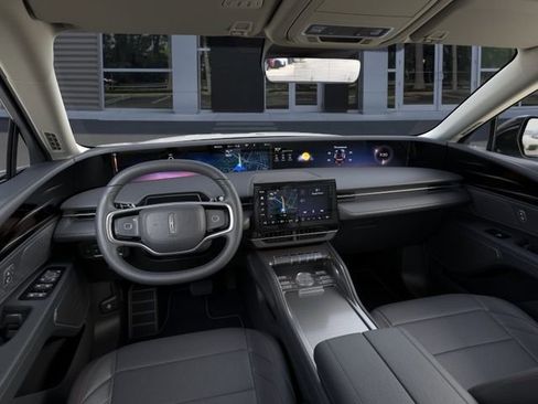 New 2026 Lincoln Nautilus Premier AWD/4WD image 9