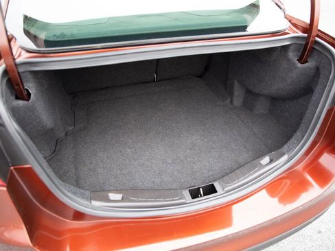 Used 2016 Ford Fusion SE image 24