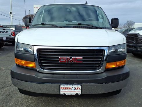 Used 2024 GMC Savana 2500 w/ Driver Convenience Package image 2