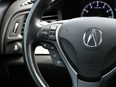 Used 2017 Acura ILX FWD image 30