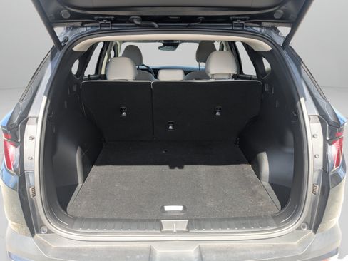 Used 2025 Hyundai Tucson SEL FWD image 10