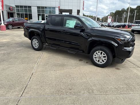 New 2026 Toyota Tacoma SR5 image 9