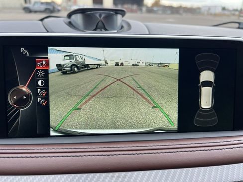 Used 2016 BMW X5 M image 15