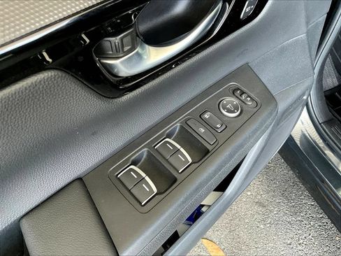 Certified 2023 Honda CR-V EX-L image 18