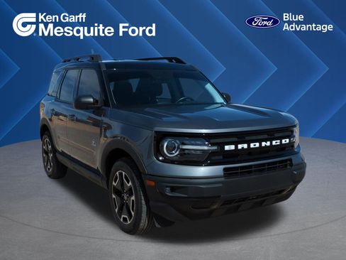 Used 2023 Ford Bronco Sport Outer Banks AWD/4WD image 1