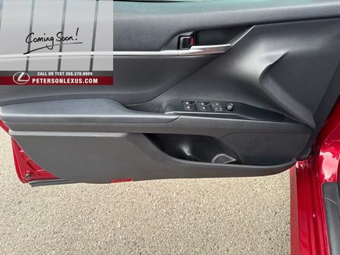 Used 2020 Toyota Camry LE FWD image 19