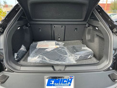 New 2025 Volkswagen ID.4 Pro S image 26