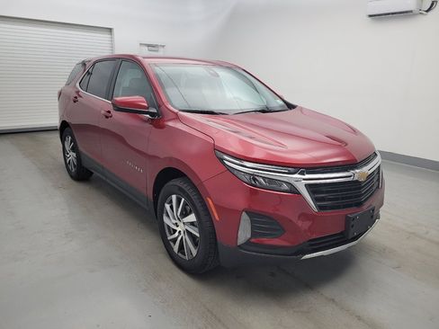 Used 2023 Chevrolet Equinox LT AWD/4WD image 13