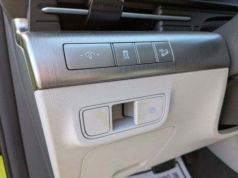 Used 2024 Hyundai Kona SEL image 39