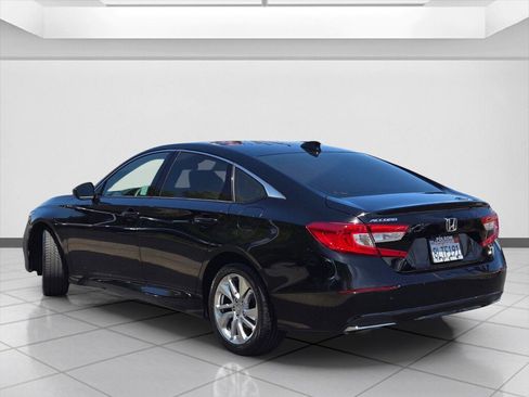 Certified 2019 Honda Accord LX image 7