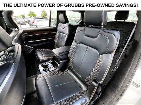 Used 2021 Jeep Grand Cherokee L Summit w/ Advanced Protech Group IV AWD/4WD image 33