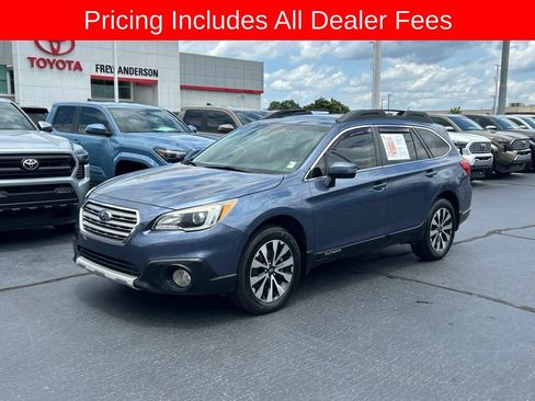 Used 2017 Subaru Outback 2.5i Limited AWD/4WD image 1
