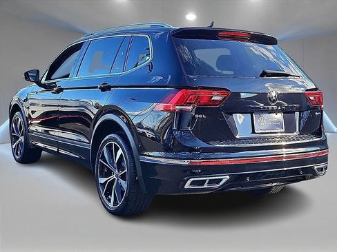 Used 2022 Volkswagen Tiguan SEL R-Line AWD/4WD image 7