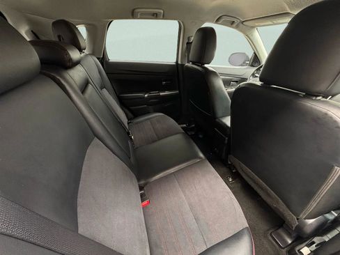 Used 2022 Mitsubishi Outlander Sport SE image 26