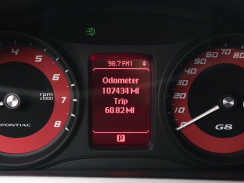 Used 2009 Pontiac G8 GT w/ Premium Package image 30