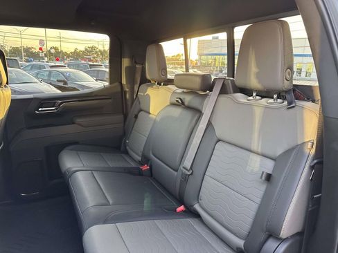 Used 2023 Chevrolet Silverado 1500 ZR2 w/ ZR2 Bison Edition image 16