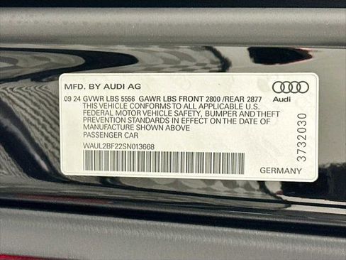 Certified 2025 Audi A6 Premium Plus w/ Premium Plus Package image 29