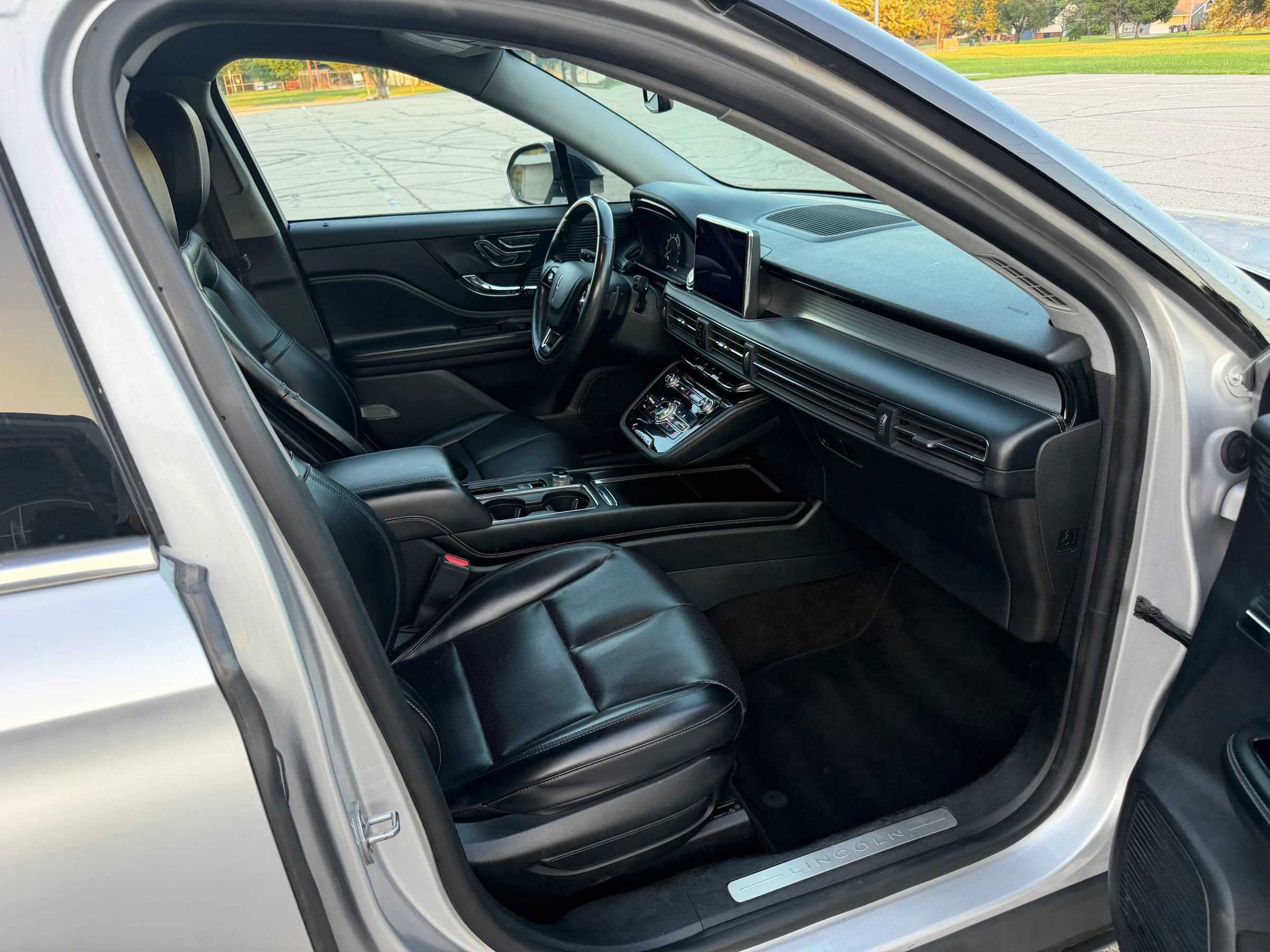 Used 2020 Lincoln Corsair FWD image 8
