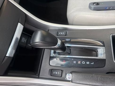 Used 2015 Honda Accord EX-L image 18