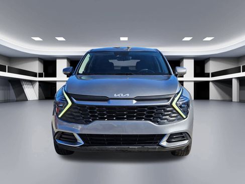 Certified 2024 Kia Sportage LX image 8