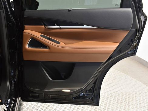 Used 2024 INFINITI QX60 Sensory w/ Vision Package image 31